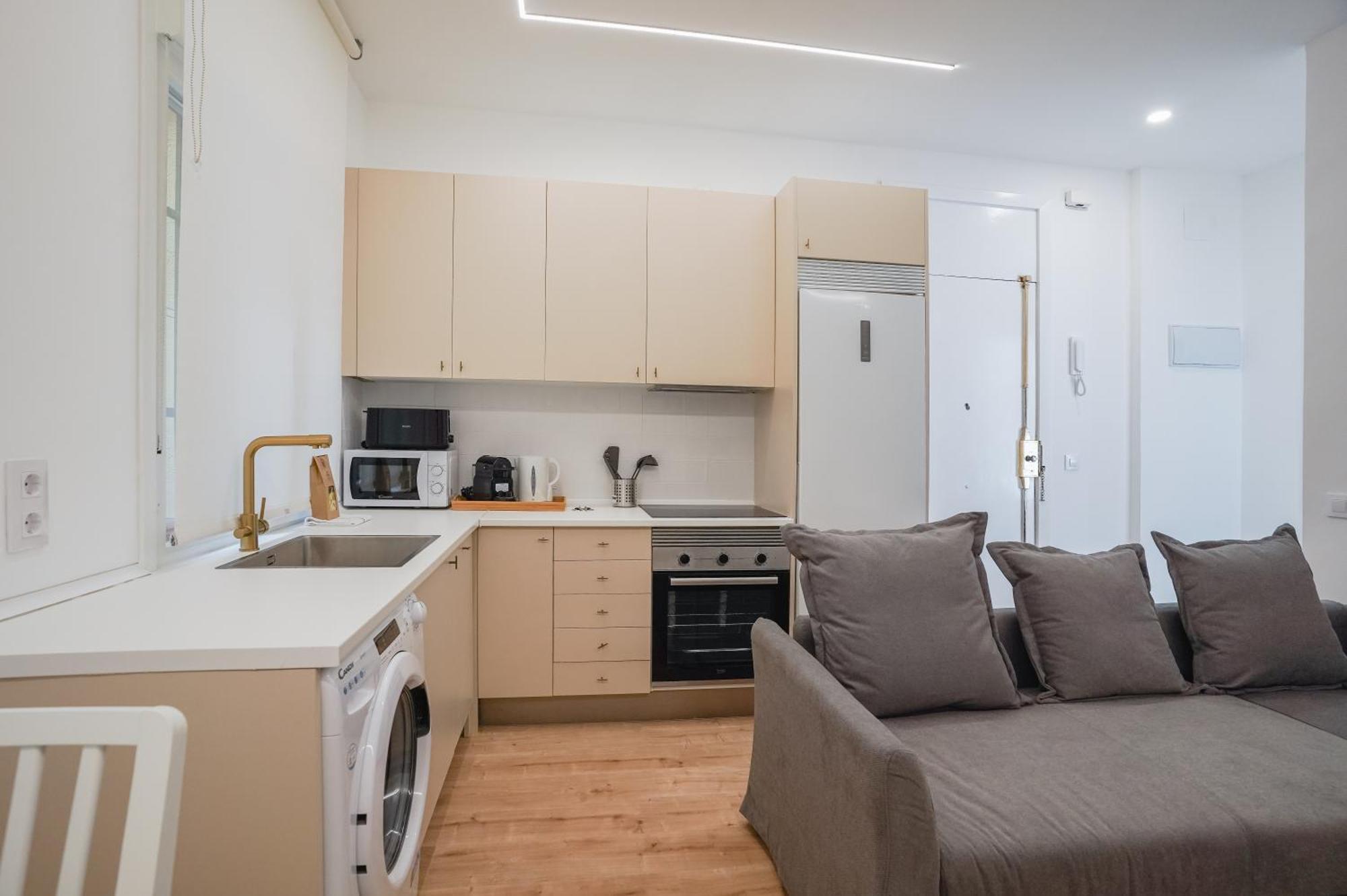 Cozy And Modern-1Bedroom 1Bathroom-Delicias Madryt Zewnętrze zdjęcie